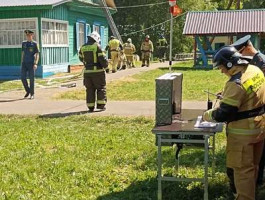 Огнеборцы села Красногорское всегда придут на помощь детям